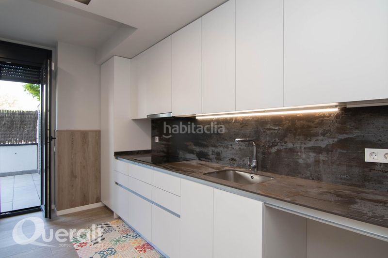 Foto abcb5a89-a64a-404e-a28b-0009cf1845cf. Duplex with heating parking pool in Cappont Lleida