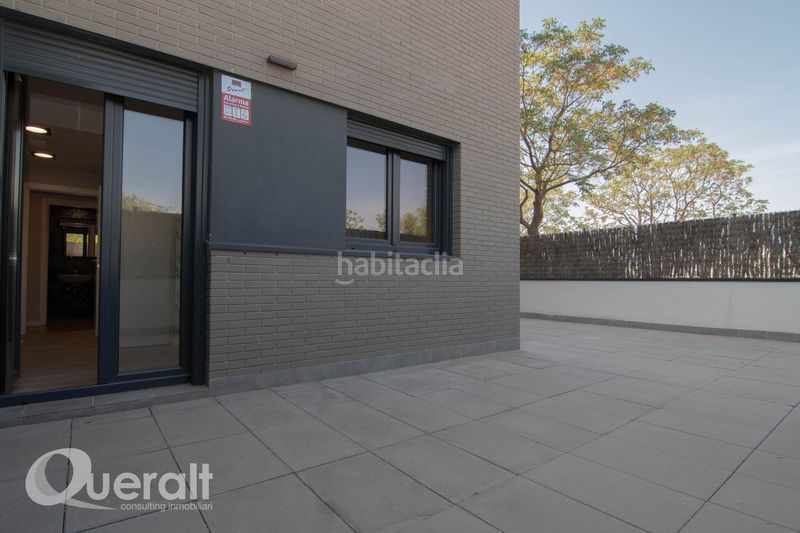 Foto b7f2adb5-c919-4f19-9632-5eb46462dc8a. Duplex with heating parking pool in Cappont Lleida