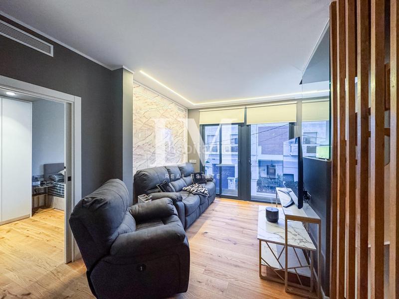 Foto 01e06d3b-28a2-487a-a117-ffb358848c39. Affitto casa con parcheggio piscina in Finestrelles Esplugues de Llobregat