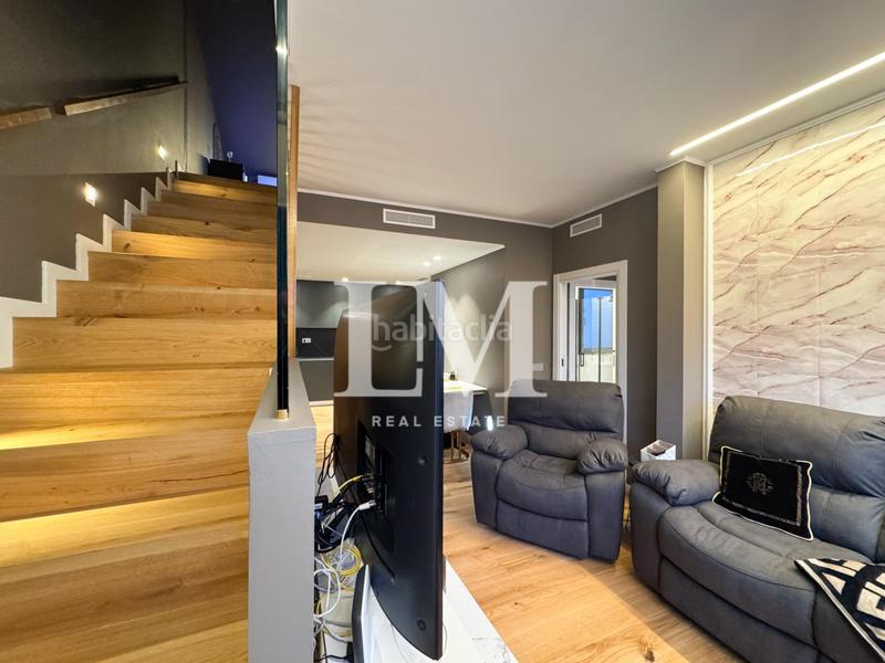 Foto 1bbff0b8-8c05-4c66-b5e0-3ca80d3a2a7b. Affitto casa con parcheggio piscina in Finestrelles Esplugues de Llobregat