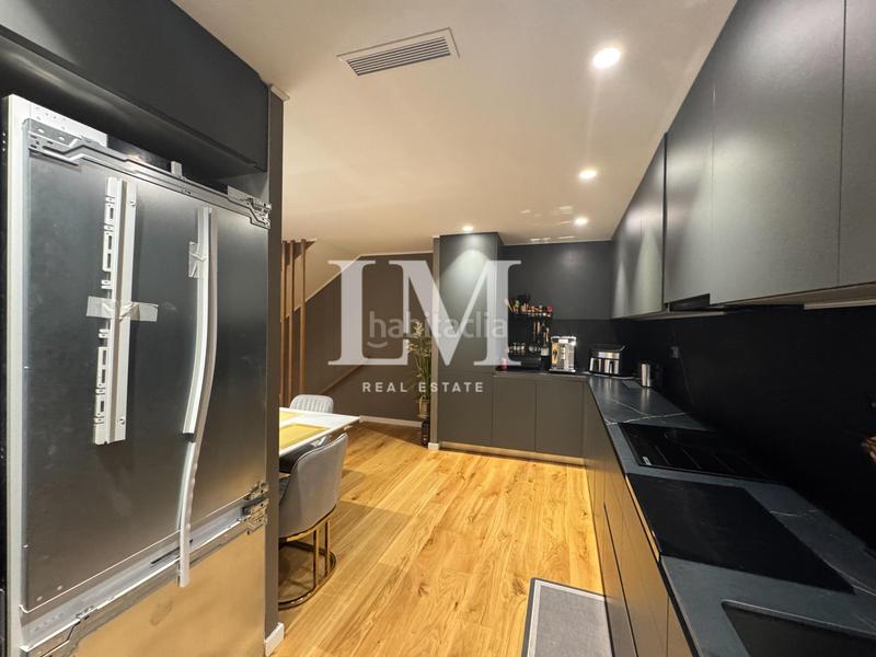 Foto 31478eaf-23aa-4682-8824-936d160bfe75. Affitto casa con parcheggio piscina in Finestrelles Esplugues de Llobregat