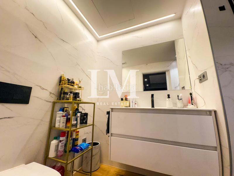 Foto c9a25b24-e4a4-42dd-becc-0e0b74873150. Affitto casa con parcheggio piscina in Finestrelles Esplugues de Llobregat