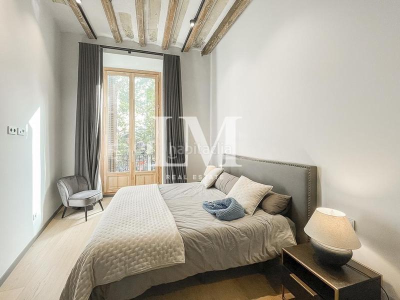 Foto 4a590259-68c8-42e1-8131-d06cb4e667b6. Alquiler apartamento piso temporal rambla en Gòtic Barcelona