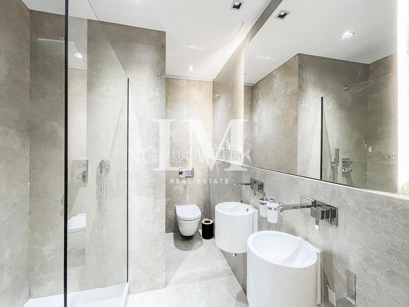 Foto 5e2f2c41-4d88-4fb1-a6a1-2aae44040b5e. Alquiler apartamento piso temporal rambla en Gòtic Barcelona