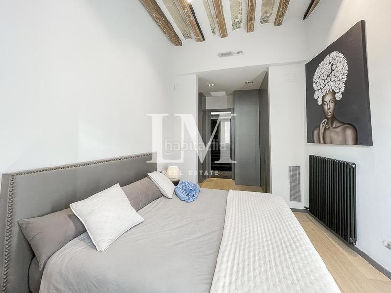 Foto d38d1014-9429-49d1-be3b-0bd9b5cbcd2d. Alquiler apartamento piso temporal rambla en Gòtic Barcelona