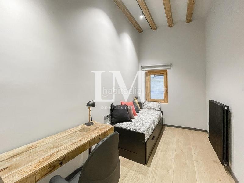 Foto f13d23f1-c228-4d5a-a27c-db273047ae45. Location appartement avec chauffage dans Gòtic Barcelona