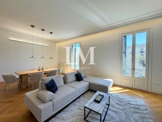 Location Appartement  Carrer girona