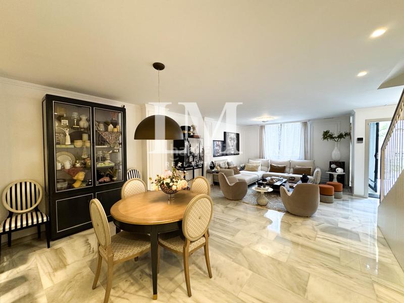 Foto 6d46a6be-8f32-430a-aa62-9a562102cbc2. Location maison jumelée avec chauffage dans Dreta de l´Eixample Barcelona