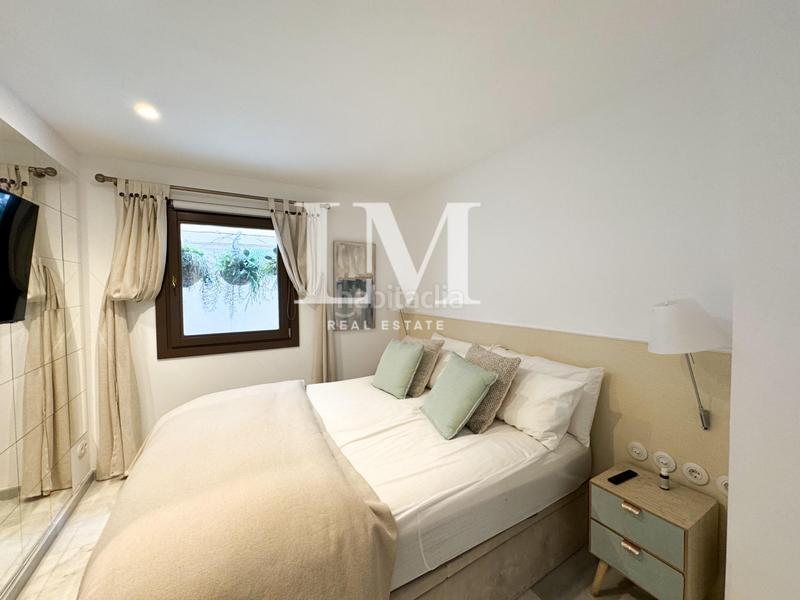 Foto 0675abaf-52a9-4c07-8374-fbeda6e4ece4. Rent towny house with heating in Dreta de l´Eixample Barcelona