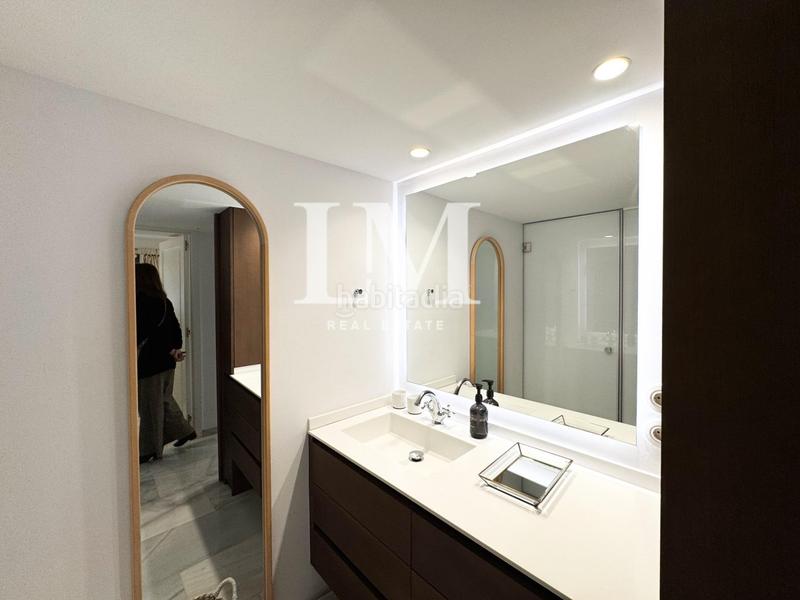 Foto 675cb5b8-81eb-44f3-8611-de04badd0f60. Rent towny house with heating in Dreta de l´Eixample Barcelona