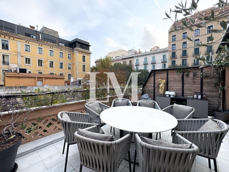 Foto c1f70695-88ed-48b1-b5b6-1801cb6ff47e. Rent towny house with heating in Dreta de l´Eixample Barcelona