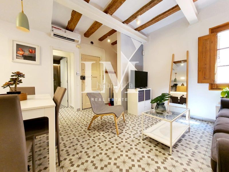 Foto 5ff59121-0c25-4c8a-a1c8-b6199dc46e51. Apartament a Gòtic Barcelona