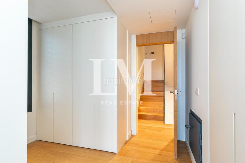 Foto 29a3f707-f61e-4887-9b7f-5aaec1d4e731. Lloguer casa amb calefacció aparcament piscina a Barcelona