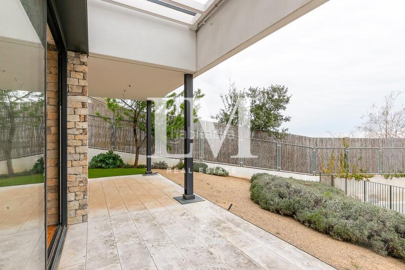 Foto 8ea7fccc-598e-40b7-b15a-aa65aa9e6001. Lloguer casa amb calefacció aparcament piscina a Barcelona