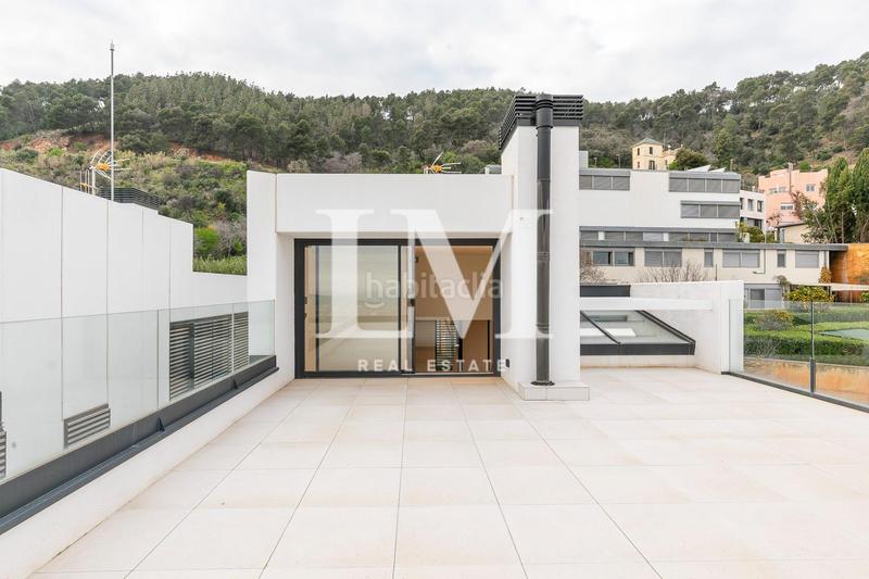 Foto f340271b-c885-4ce3-bb68-63ead885c8b9. Rent house with heating parking pool in Sarrià Barcelona