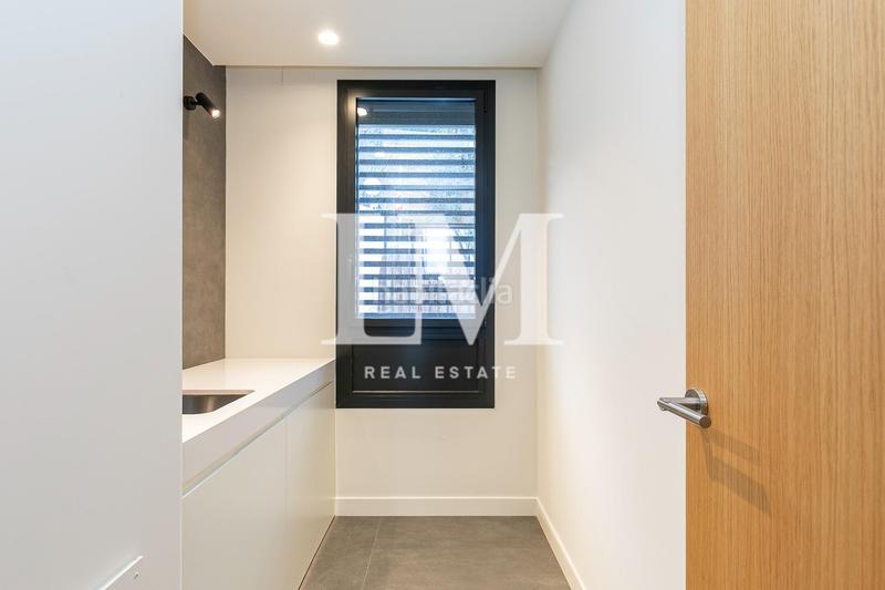 Foto 1f25a4e5-5220-4874-bd0b-3c019c9d8a52. Location maison avec chauffage parking piscine dans Barcelona