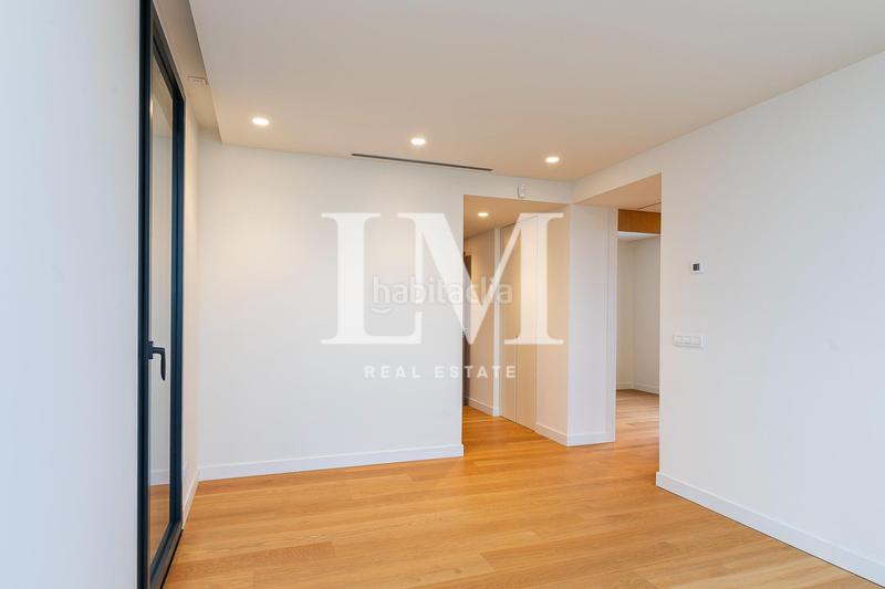 Foto 205e589b-3010-4c40-8e77-3967274f2745. Location maison avec chauffage parking piscine dans Barcelona