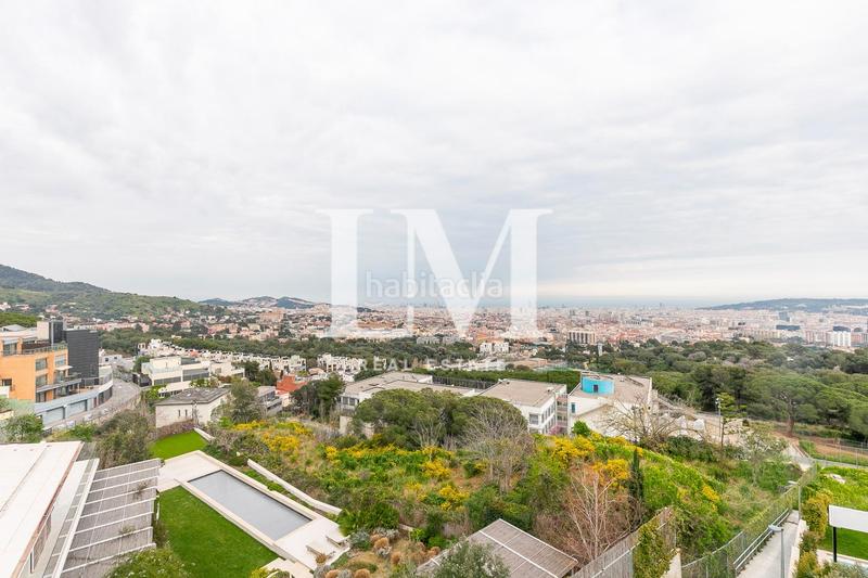 Foto 422dc781-8b3a-4931-ad6c-b5050554df64. Location maison avec chauffage parking piscine dans Barcelona