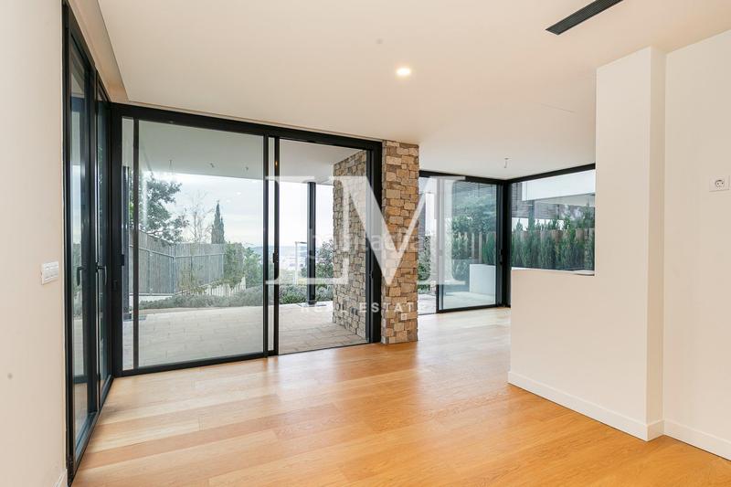 Foto 69e3aba6-4158-4e8e-99f0-ba233b4ba1b2. Location maison avec chauffage parking piscine dans Barcelona