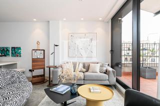 Location Attique  Carrer consell de cent