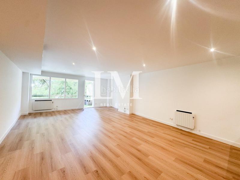 Foto a3deec0f-baf7-4cf0-b65e-d510e14abed2. Piccolo appartamento con riscaldamento parcheggio piscina in Barcelona