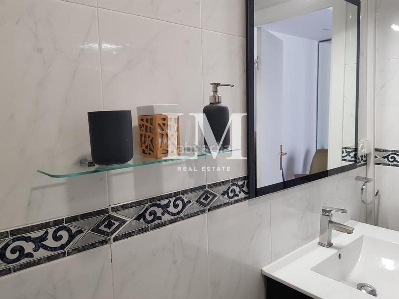Foto f36b27fa-442e-4618-94f3-67a3f8b71469. Alquiler apartamento alquiler en la Barceloneta en Barcelona