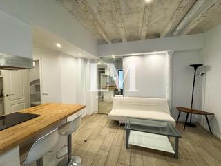 Duplex in Carrer Carrer de Santa Lluïsa de Marillac