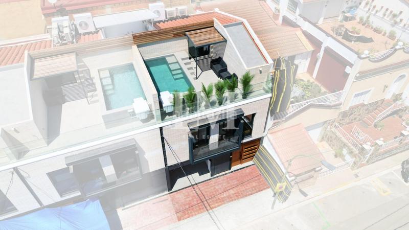 Foto 0005453a-3cbf-4a89-a577-796fa7d57d65. Maison avec parking piscine dans Finestrelles Esplugues de Llobregat