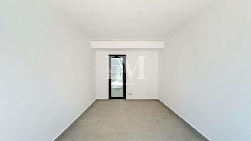 Foto a71f179e-c982-444e-ad1b-4433bf627930. Maison avec parking piscine dans Finestrelles Esplugues de Llobregat