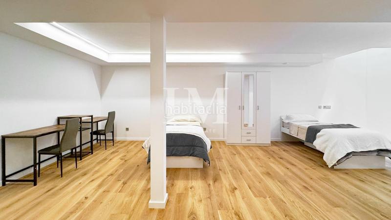 Foto d01cacd1-0bda-49d6-940b-44072c8f690f. Maison avec parking piscine dans Finestrelles Esplugues de Llobregat