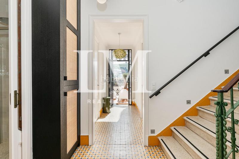 Foto e4faf0b5-8942-4b90-9c1e-ea8db843e7e2. Lloguer casa amb calefacció aparcament piscina a Barcelona