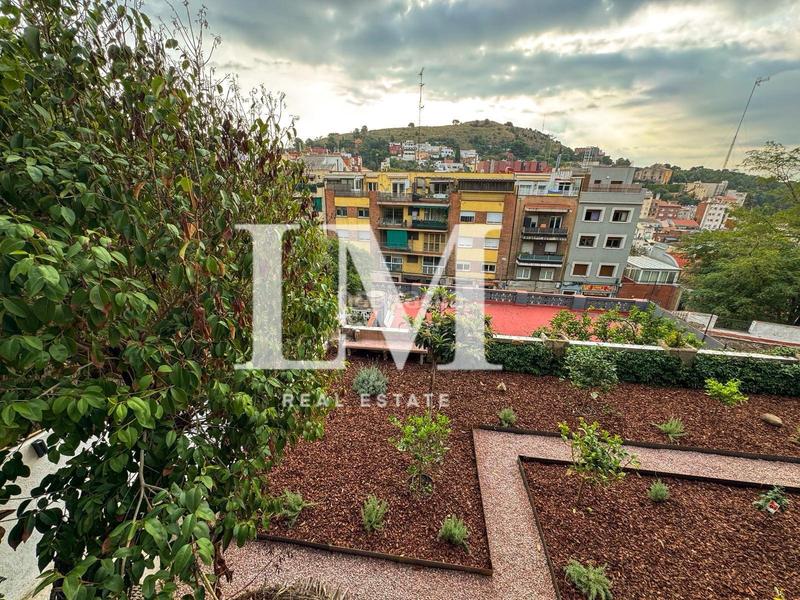 Foto 7201b92d-0583-4705-bf1a-b71608a09878. Rent house with heating parking pool in El Coll Barcelona