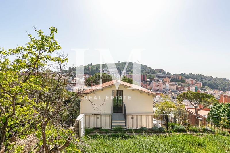 Foto f55b79fc-45d0-464e-bfd9-a19f4358d213. Rent house with heating parking pool in El Coll Barcelona