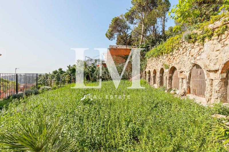 Foto 939cc43b-3451-4921-aecc-7ae843e222fd. Location maison avec chauffage parking piscine dans Barcelona