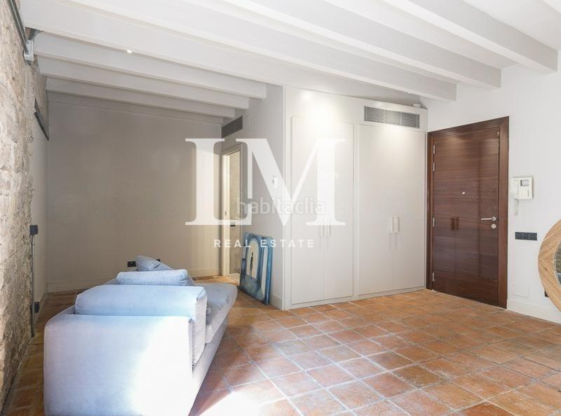 Foto 4a998abe-28c0-4af2-b144-e056df6f12d0. Lloguer apartament amb calefacció a Gòtic Barcelona