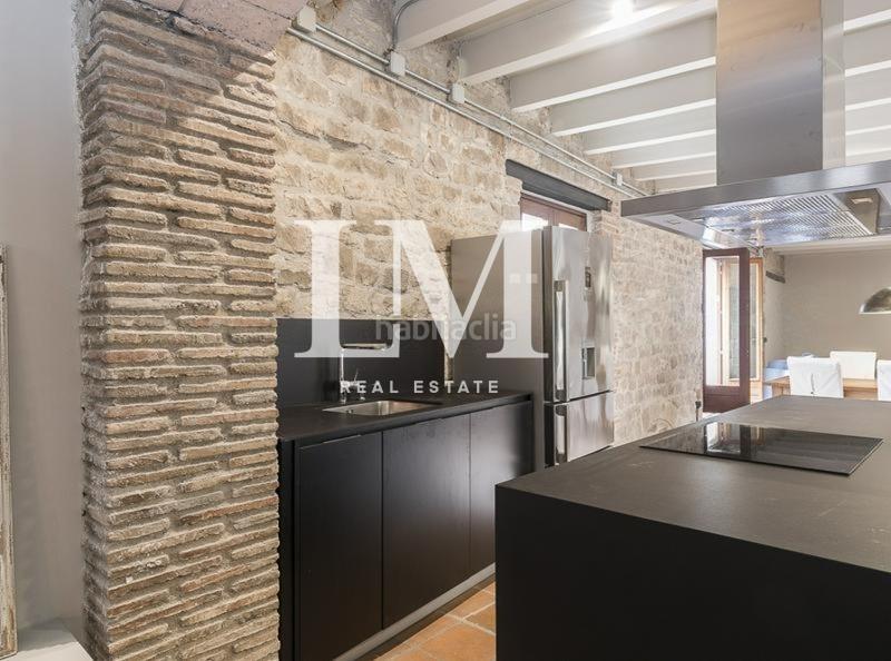 Foto faf01683-eaaa-473c-988a-d6561f8dc717. Alquiler apartamento en Gòtic Barcelona