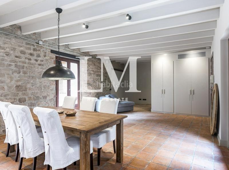 Foto 11f5da92-bc16-4c64-9879-b860799c8d56. Rent apartment with heating in Gòtic Barcelona