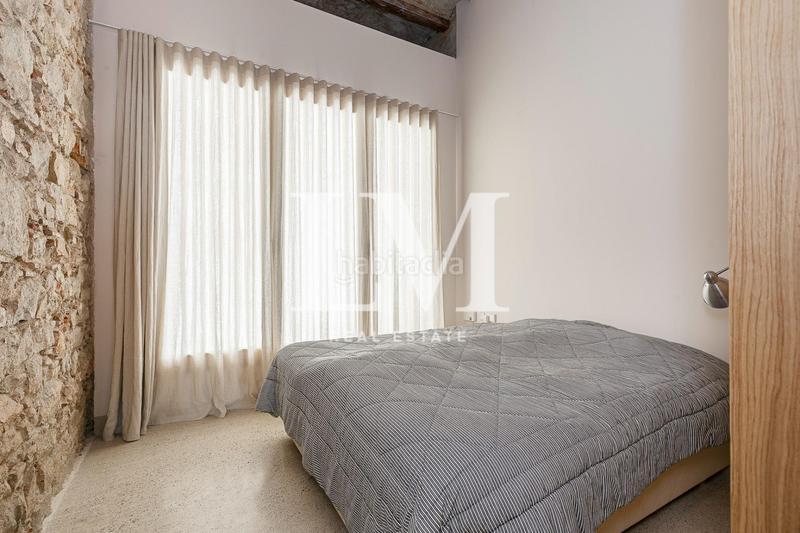 Foto 9e6ccde0-7e55-49ff-ab90-39ad721f8854. Alquiler apartamento en Raval Barcelona