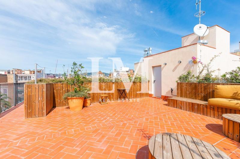 Foto b007ba05-2c71-44d2-94d0-31fecf216a40. Rent apartment with heating in Raval Barcelona