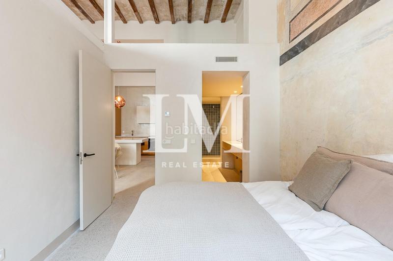 Foto cc01a7fc-eb9f-423d-8aad-d976d30a28f4. Rent apartment with heating in Raval Barcelona