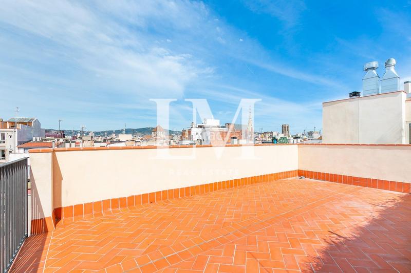 Foto 5eaa5fcc-ea21-42a0-93f8-ea1d2c3a6000. Miete appartement mit heizung in Raval Barcelona