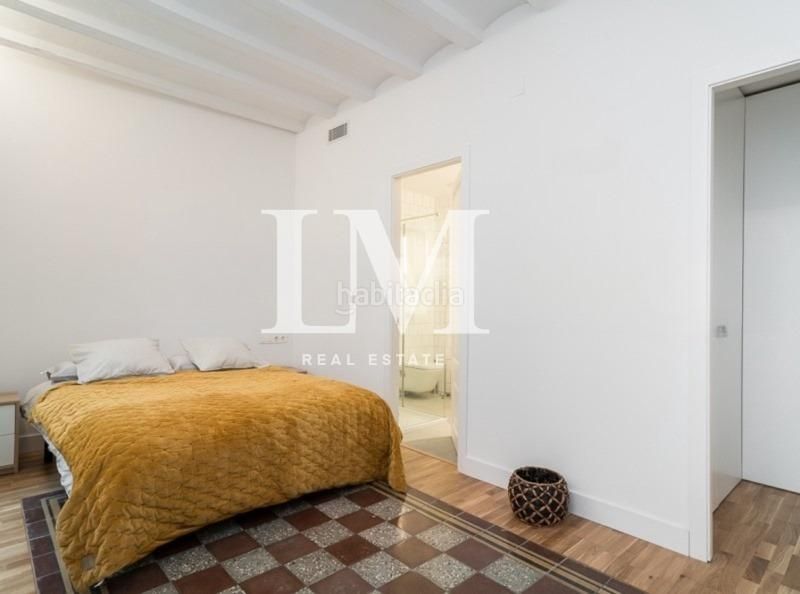 Foto c9212d4b-4503-4f86-a367-430afc2763d9. Apartamento en Gòtic Barcelona