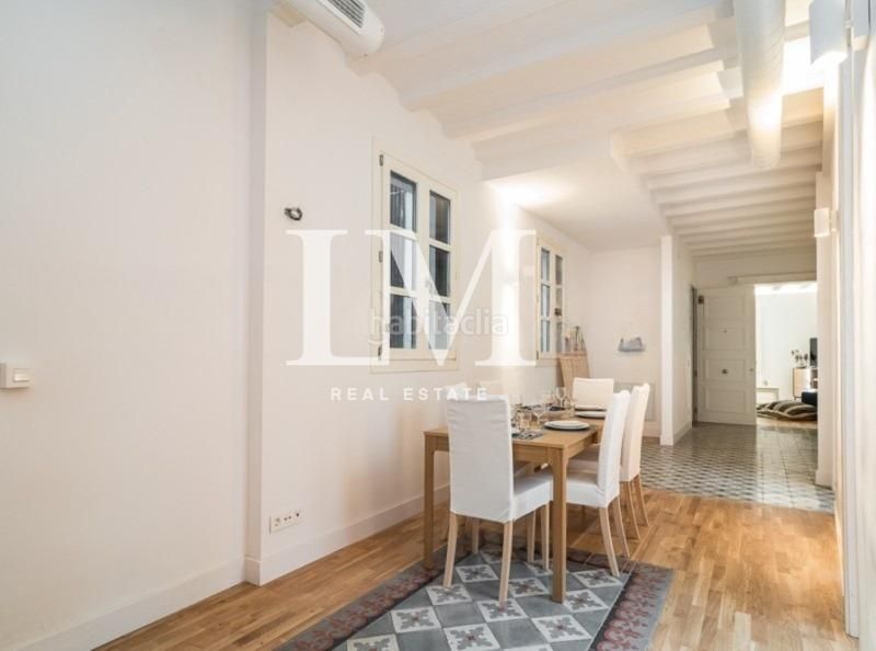 Foto f471f194-7d45-4c3b-a7b2-0257fb033fd1. Apartamento en Gòtic Barcelona