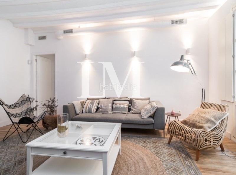 Foto f72f0c8a-a0ae-4667-9f17-842a65a07616. Appartement mit heizung in Gòtic Barcelona