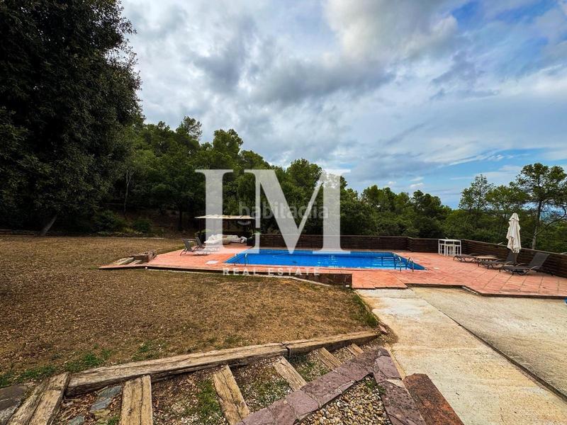 Foto 2d757f75-50c4-4eb1-b53a-f4feb8839f98. Affitto casa con riscaldamento parcheggio piscina in Sant Cugat del Vallès