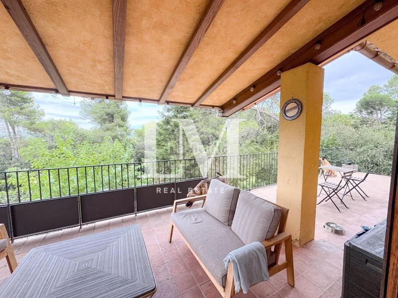 Foto 870d9839-f53f-4009-bf07-387085feedeb. Affitto casa con riscaldamento parcheggio piscina in Sant Cugat del Vallès