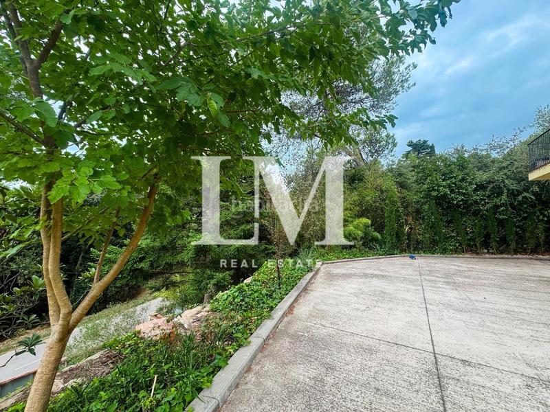 Foto 8afb2a8e-6fc9-40a0-a014-73ed95e5dd32. Location maison avec chauffage parking piscine dans Sant Cugat del Vallès