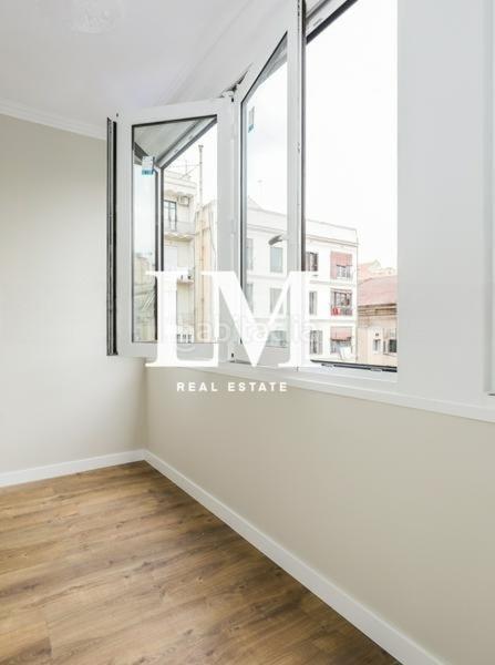 Foto 22d3e70d-7442-4700-b8de-f10cd0e256c5. Apartament amb calefacció a Dreta de l´Eixample Barcelona
