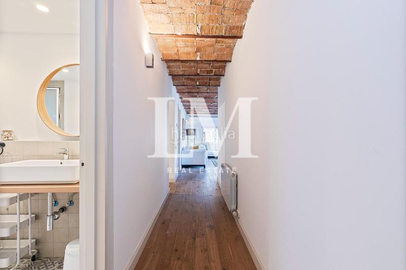 Foto fcba3b2f-194a-44a9-9d76-18e81325bf24. Alquiler apartamento moderno piso en el barrio gotico en Barcelona