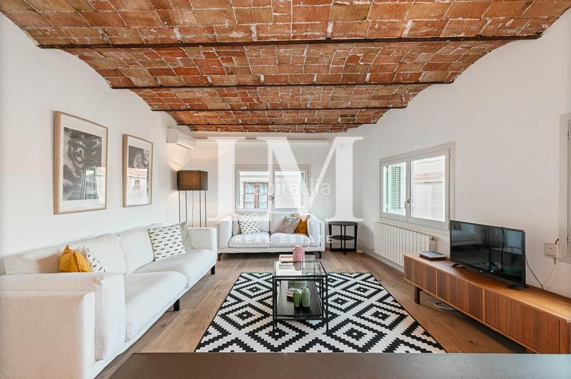 Foto f28b8a48-d8d5-4f81-be04-fc6e1e797836. Rent apartment with heating in Gòtic Barcelona